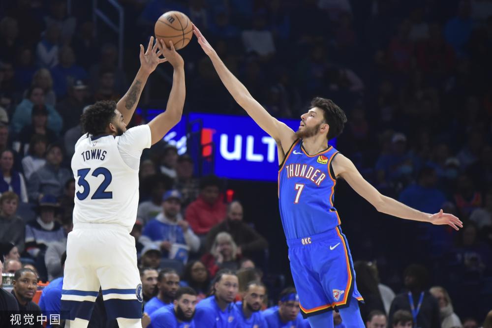 地女足的大 地女足的大