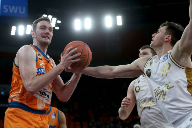 子铭完成反 子铭完成反